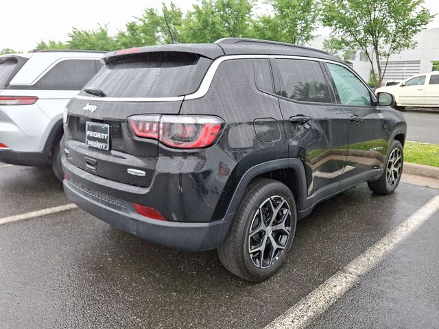 Thumbnail: 2024 Jeep Compass - 4