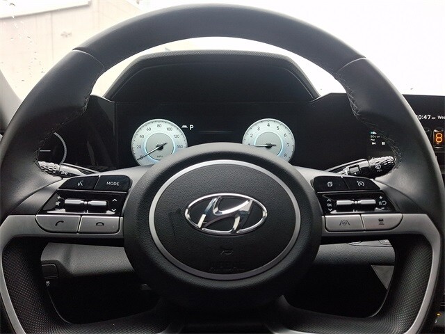 Thumbnail: 2023 Hyundai Elantra - 19