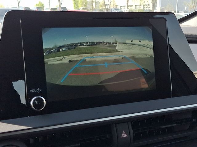 Thumbnail: 2023 Toyota Prius - 16