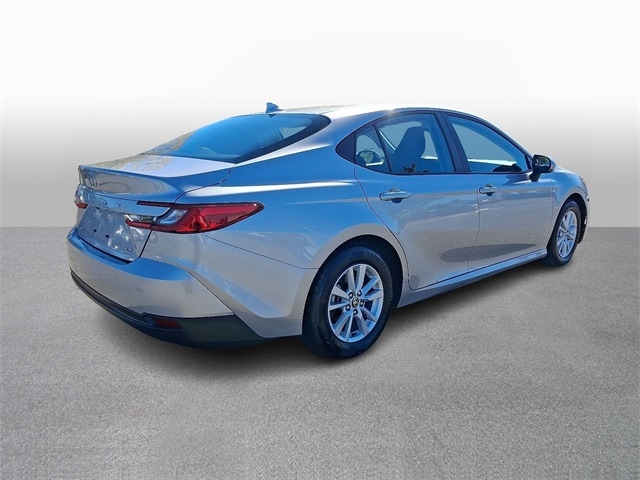 Thumbnail: 2025 Toyota Camry - 4