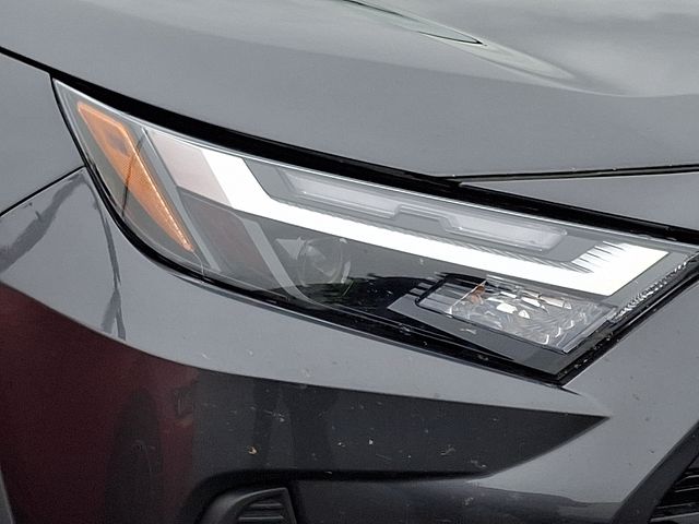 Thumbnail: 2025 Toyota RAV4 - 8