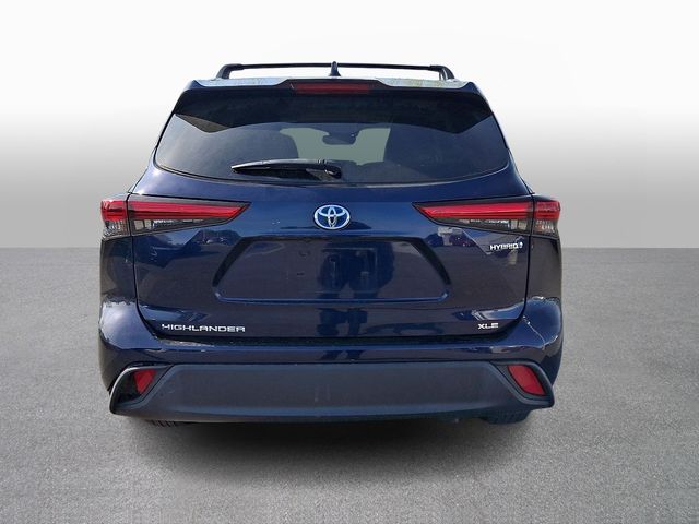 Thumbnail: 2021 Toyota Highlander - 5
