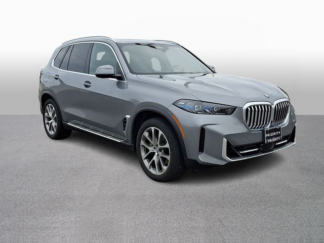 Thumbnail: 2026 BMW X5 - 3