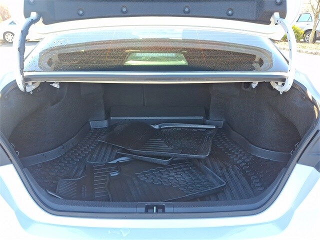 Thumbnail: 2025 Toyota Camry - 32