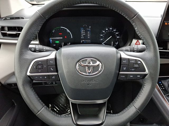 Thumbnail: 2024 Toyota Sienna - 20