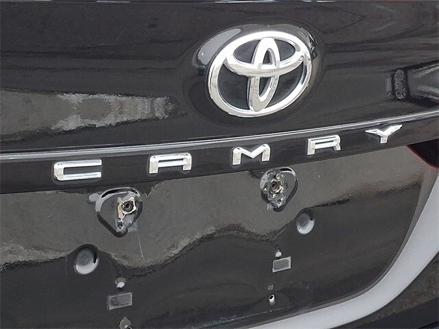 Thumbnail: 2018 Toyota Camry - 30