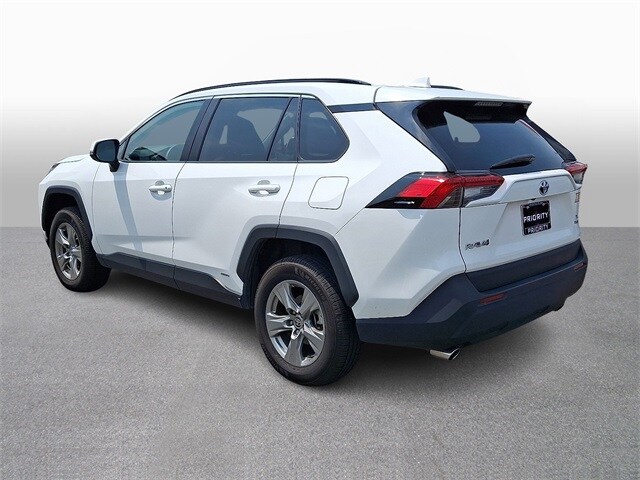 2024 Toyota RAV4 XLE 6