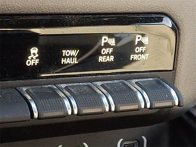 Thumbnail: 2022 RAM 1500 - 25