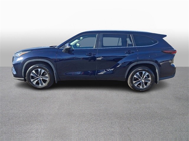 Thumbnail: 2024 Toyota Highlander - 7