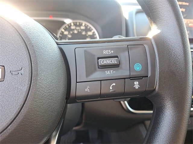 Thumbnail: 2022 Nissan Rogue - 21