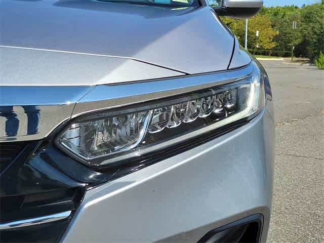 2022 Honda Accord LX 9