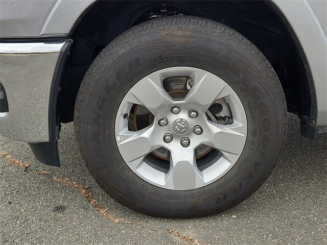 Thumbnail: 2025 RAM 1500 - 8