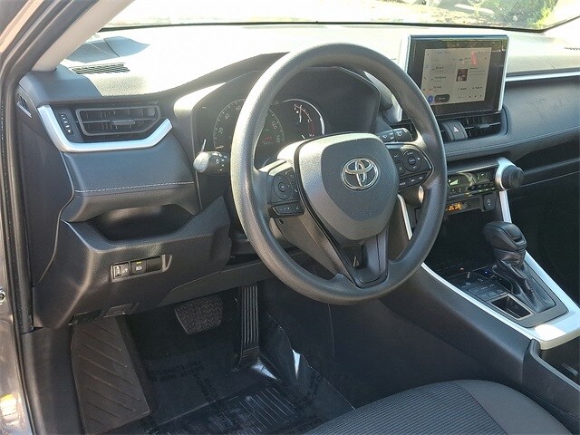 Thumbnail: 2024 Toyota RAV4 - 11