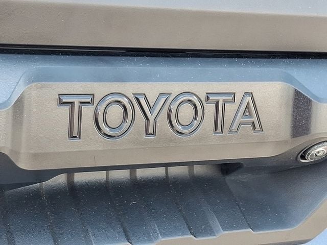 Thumbnail: 2023 Toyota Tundra - 29