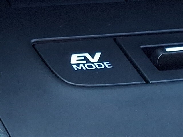 Thumbnail: 2024 Toyota Venza - 24