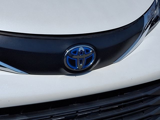 Thumbnail: 2022 Toyota Sienna - 9