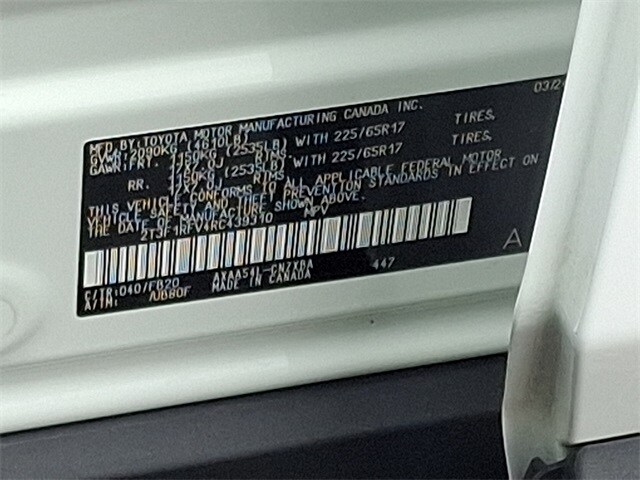 Thumbnail: 2024 Toyota RAV4 - 27