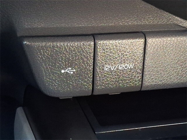 Thumbnail: 2022 Toyota Camry - 23