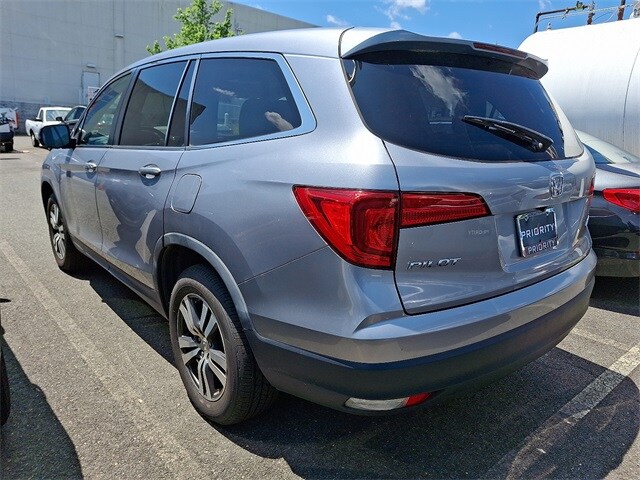 Thumbnail: 2016 Honda Pilot - 5
