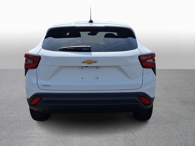 Thumbnail: 2025 Chevrolet Trax - 5