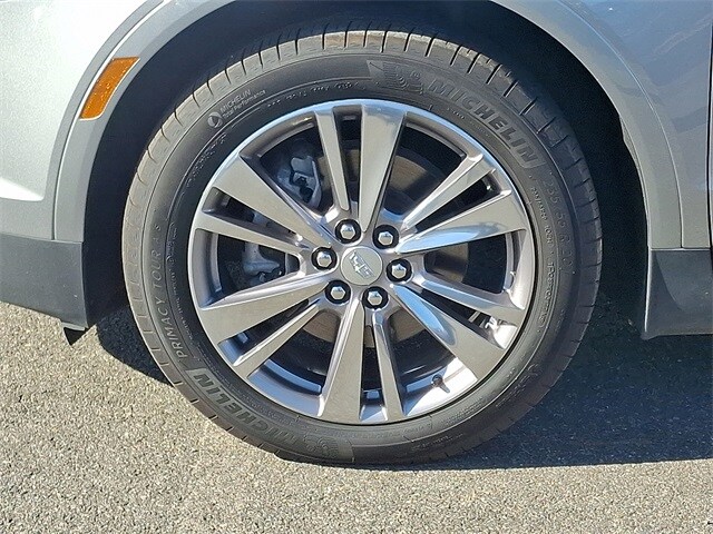 Thumbnail: 2025 Cadillac XT5 - 8