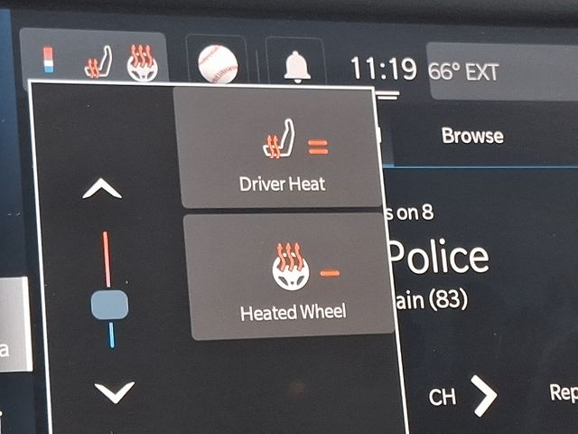 Thumbnail: 2023 Chrysler Voyager - 27