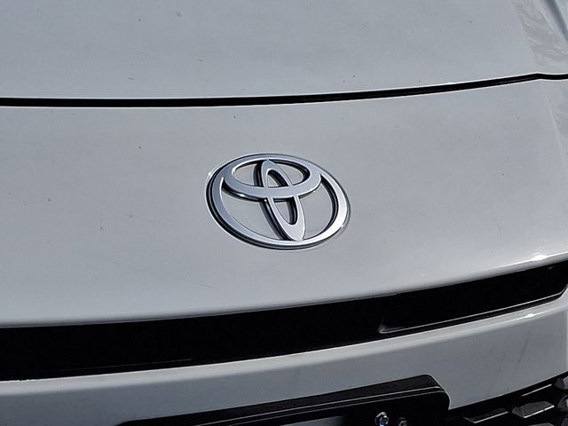 Thumbnail: 2025 Toyota Camry - 9