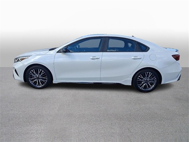 Thumbnail: 2023 Kia Forte - 7
