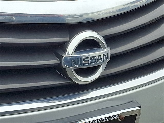 Thumbnail: 2013 Nissan Altima - 4
