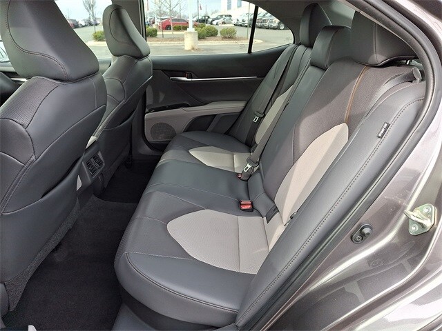 Thumbnail: 2020 Toyota Camry - 10