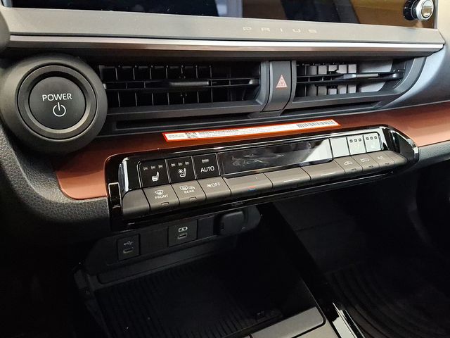 Thumbnail: 2026 Toyota Prius - 8