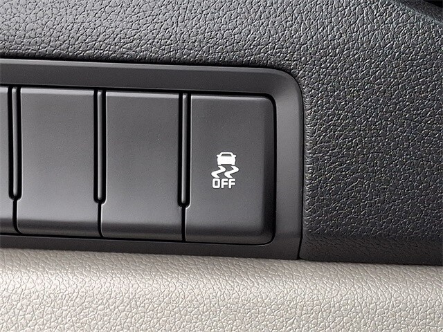 Thumbnail: 2017 Kia Sedona - 29