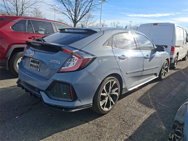 Thumbnail: 2017 Honda Civic - 3