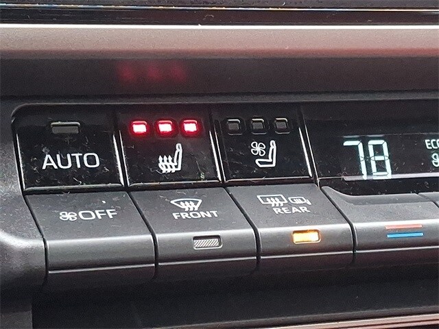 Thumbnail: 2025 Toyota Camry - 26