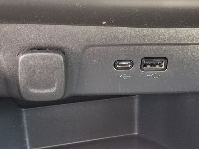 Thumbnail: 2025 Chevrolet Trax - 25