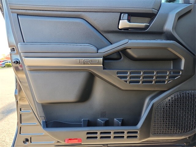 Thumbnail: 2025 Toyota Tacoma - 9