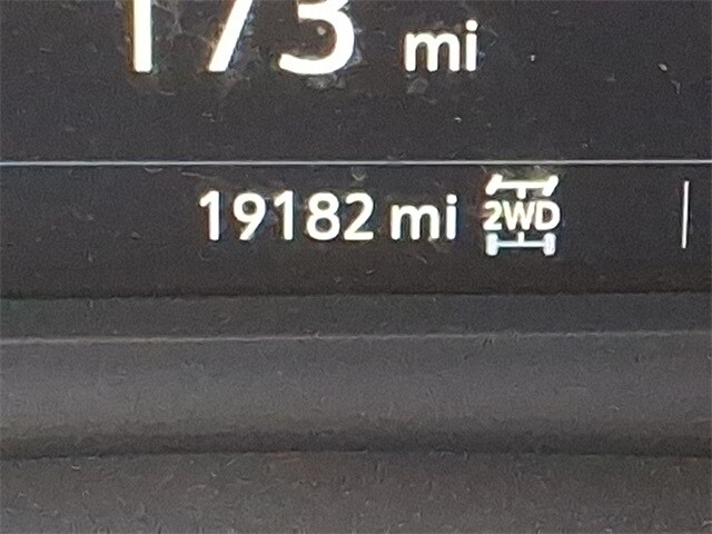 Thumbnail: 2025 Cadillac XT5 - 22