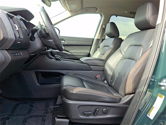 Thumbnail: 2025 Nissan Pathfinder - 14