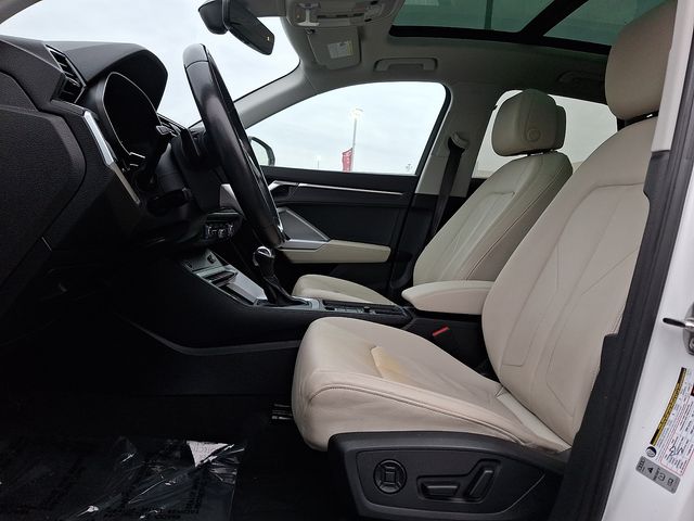 Thumbnail: 2024 Audi Q3 - 13