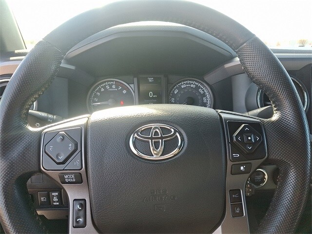 Thumbnail: 2022 Toyota Tacoma - 18