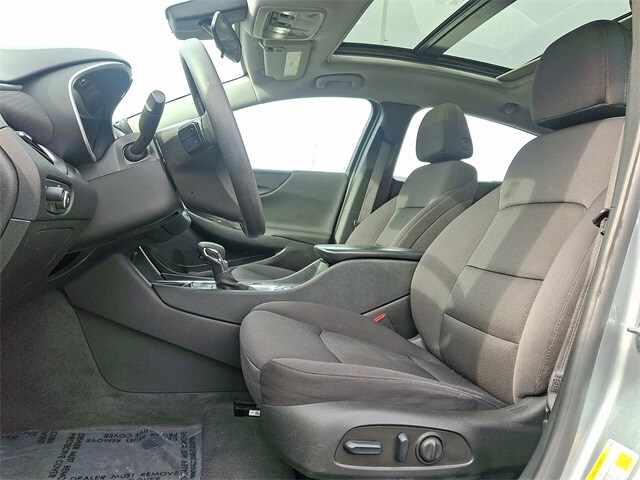 Thumbnail: 2024 Chevrolet Malibu - 13