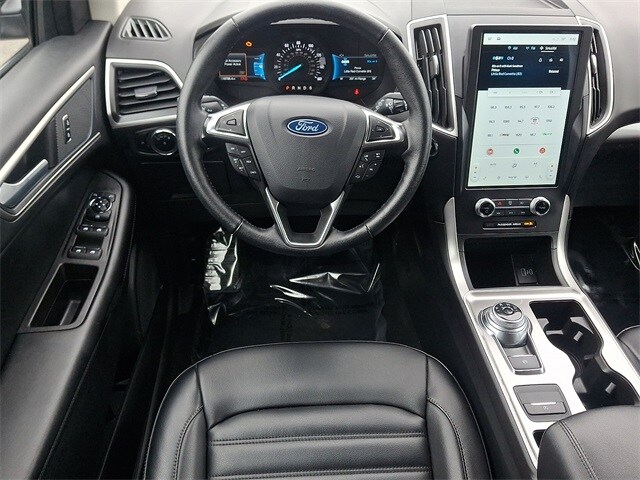 Thumbnail: 2024 Ford Edge - 11