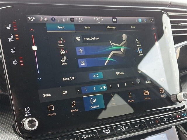 Thumbnail: 2024 Jeep Grand Wagoneer L - 17