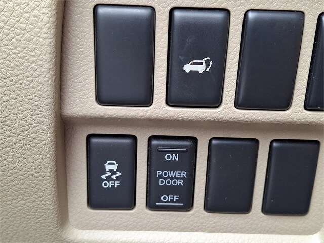 Thumbnail: 2013 Nissan Murano - 24