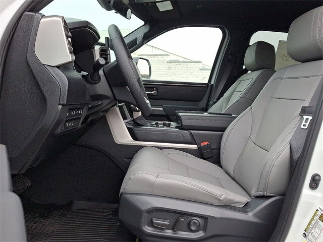 Thumbnail: 2026 Toyota Tundra - 10