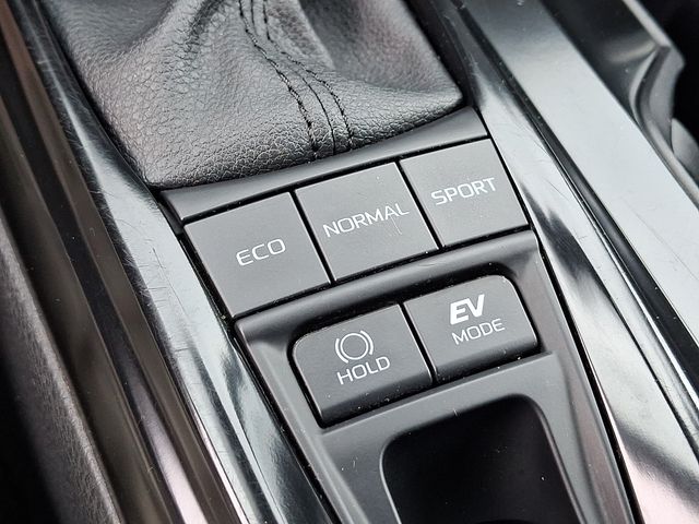 Thumbnail: 2025 Toyota Camry - 26