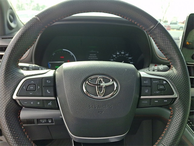 Thumbnail: 2023 Toyota Sienna - 20