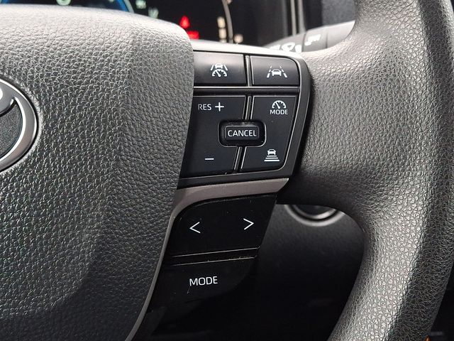 Thumbnail: 2025 Toyota Camry - 21