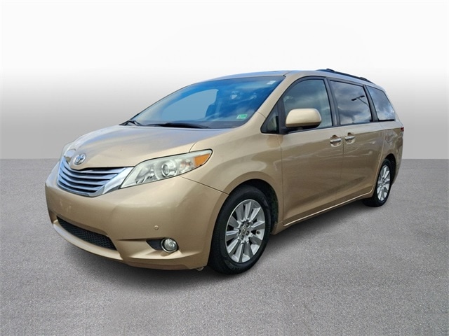 2011 Toyota Sienna Limited -
                  Springfield, VA