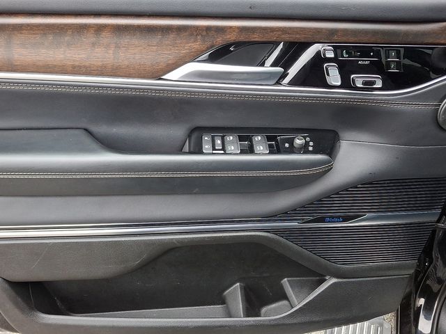 Thumbnail: 2024 Jeep Grand Wagoneer L - 13